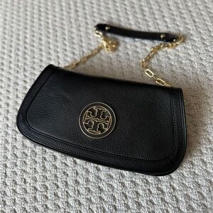 Tory Burch Black Shoulder Bag with Gold Chain